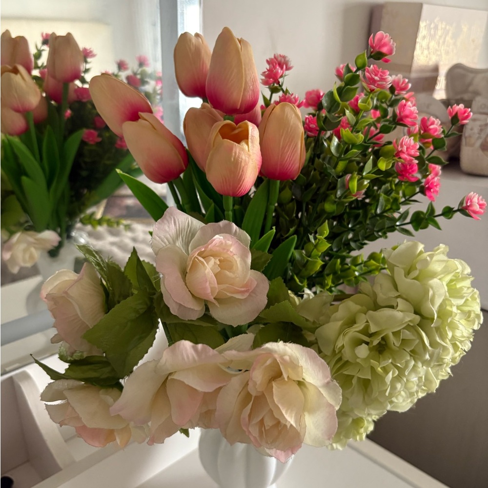 Pink and Cream Faux Floral Bouquet with Greenery - In luxes Vase
